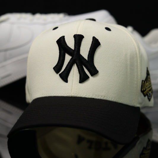 NY Snapback Cream & Black